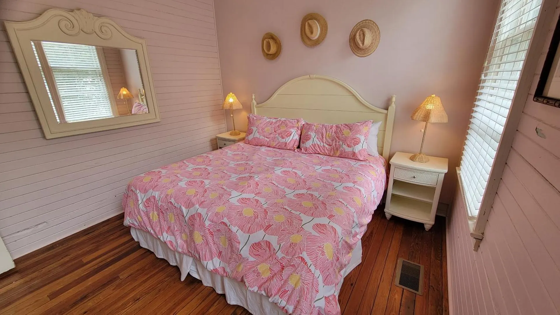 The Wheel House By Tybee Vacation Holiday home Tybee Island