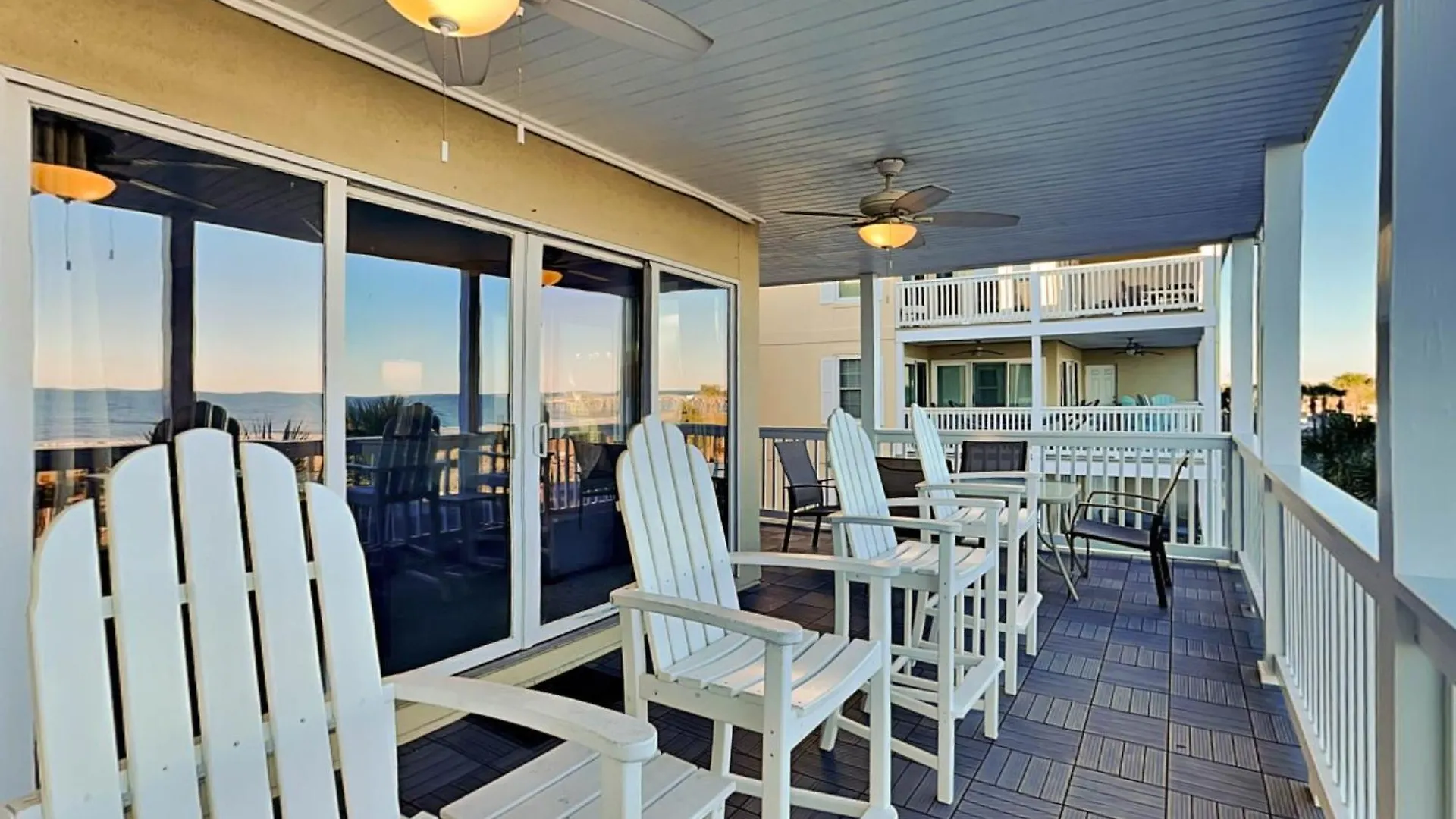 Apartment Dolphin Watch 7 Tybee Island