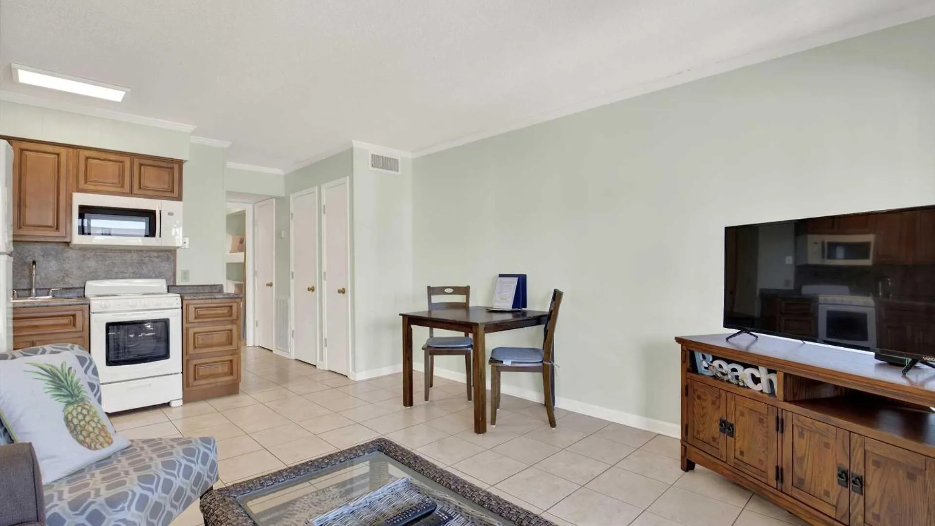 Savannah & Racquet Club 217b Holiday home Tybee Island