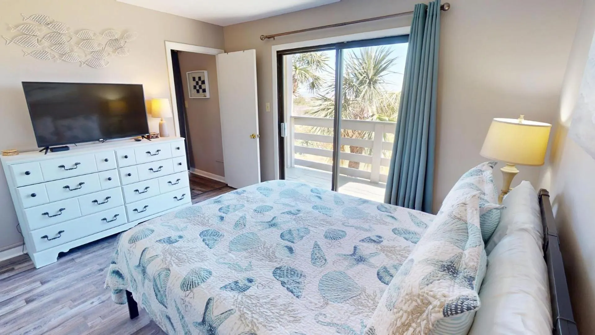 Lighthouse Point 25c - Endless Summer By Tybee Vacation