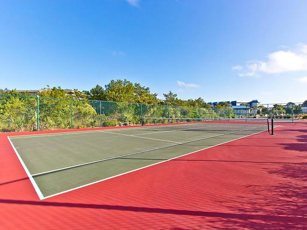 Apartment Racquet A133