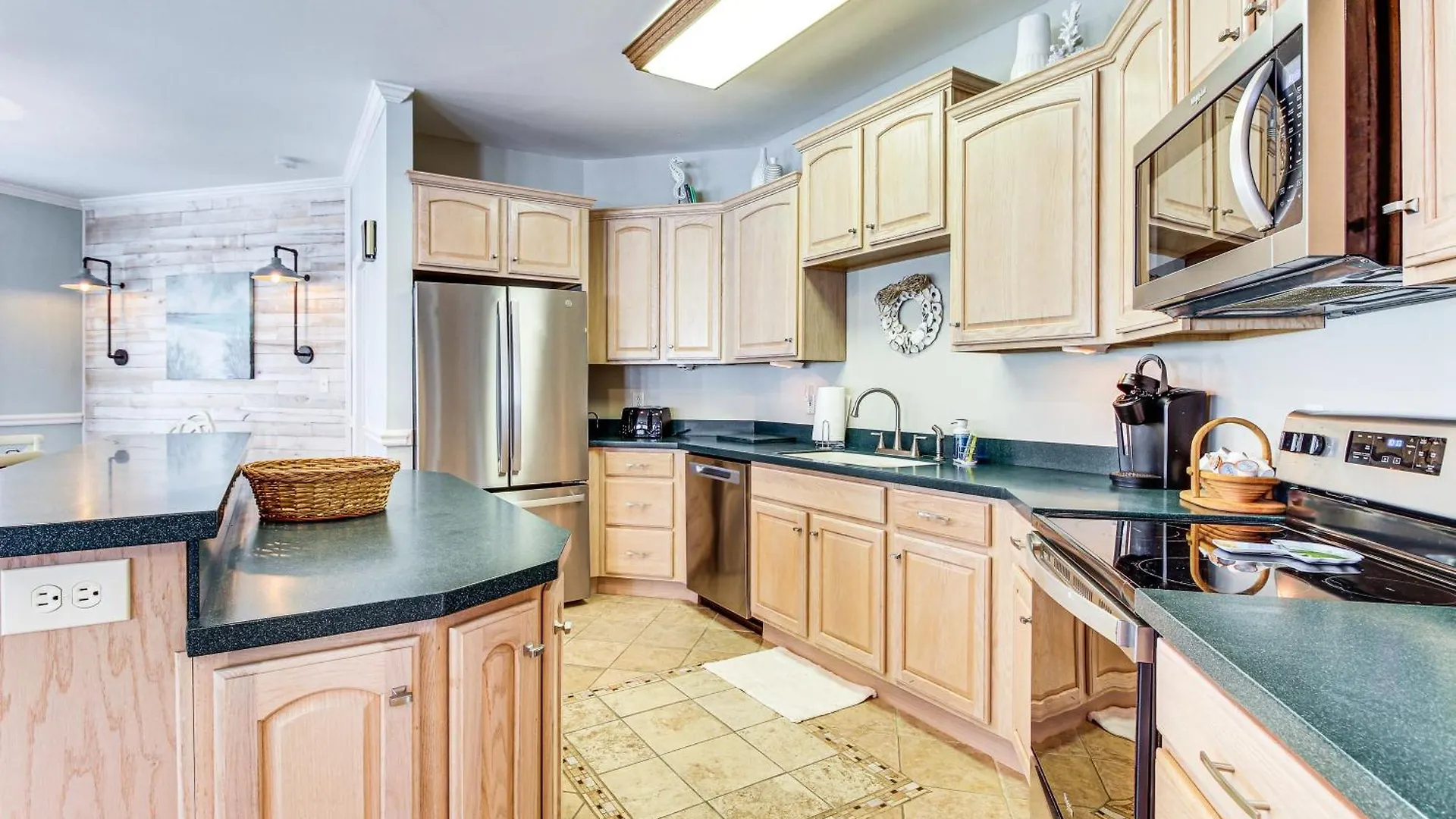 Holiday home Spacious Retreat With Private Pool *