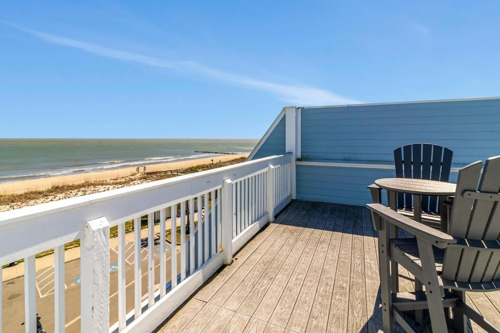 Oceanfront Joe's Place *