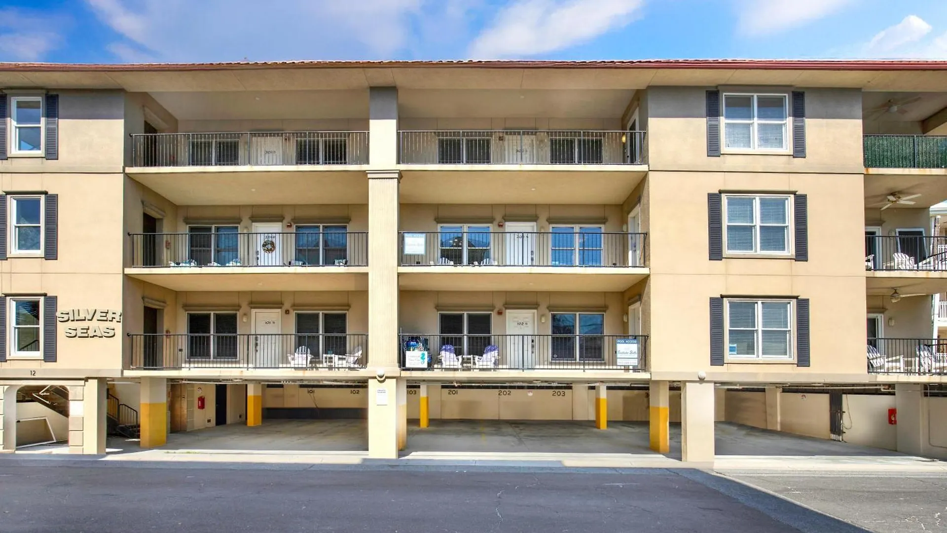 Holiday home Silver Seas 303 *
