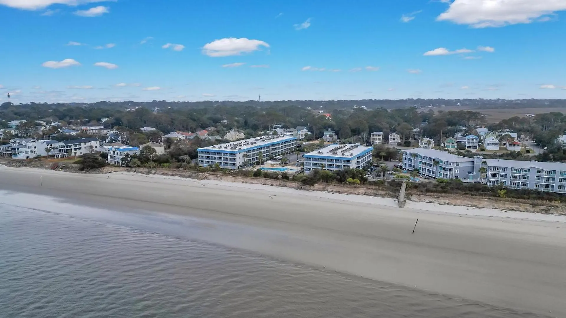 Private Balcony - - Pool And Pickleball Apartment