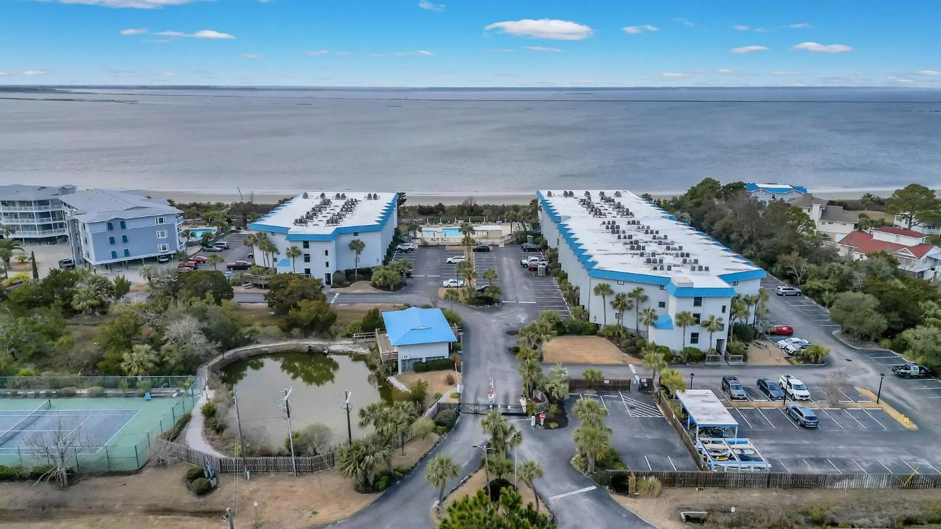 Private Balcony - - Pool And Pickleball