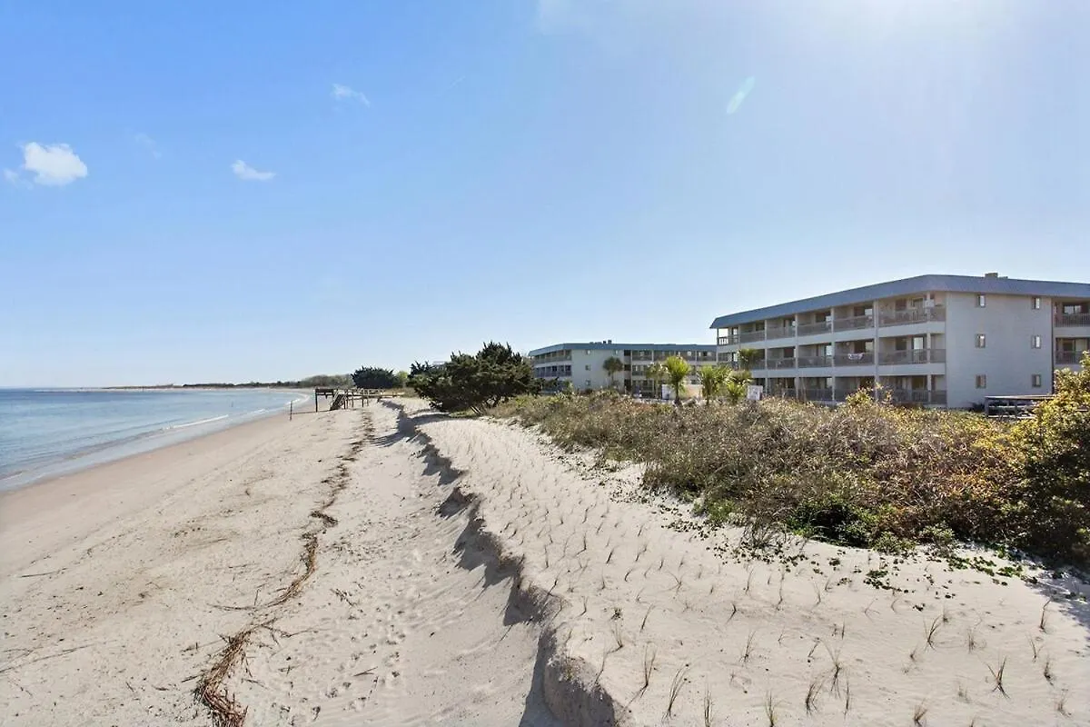 Beachside Condo-water And Pool View Floor Apartment *