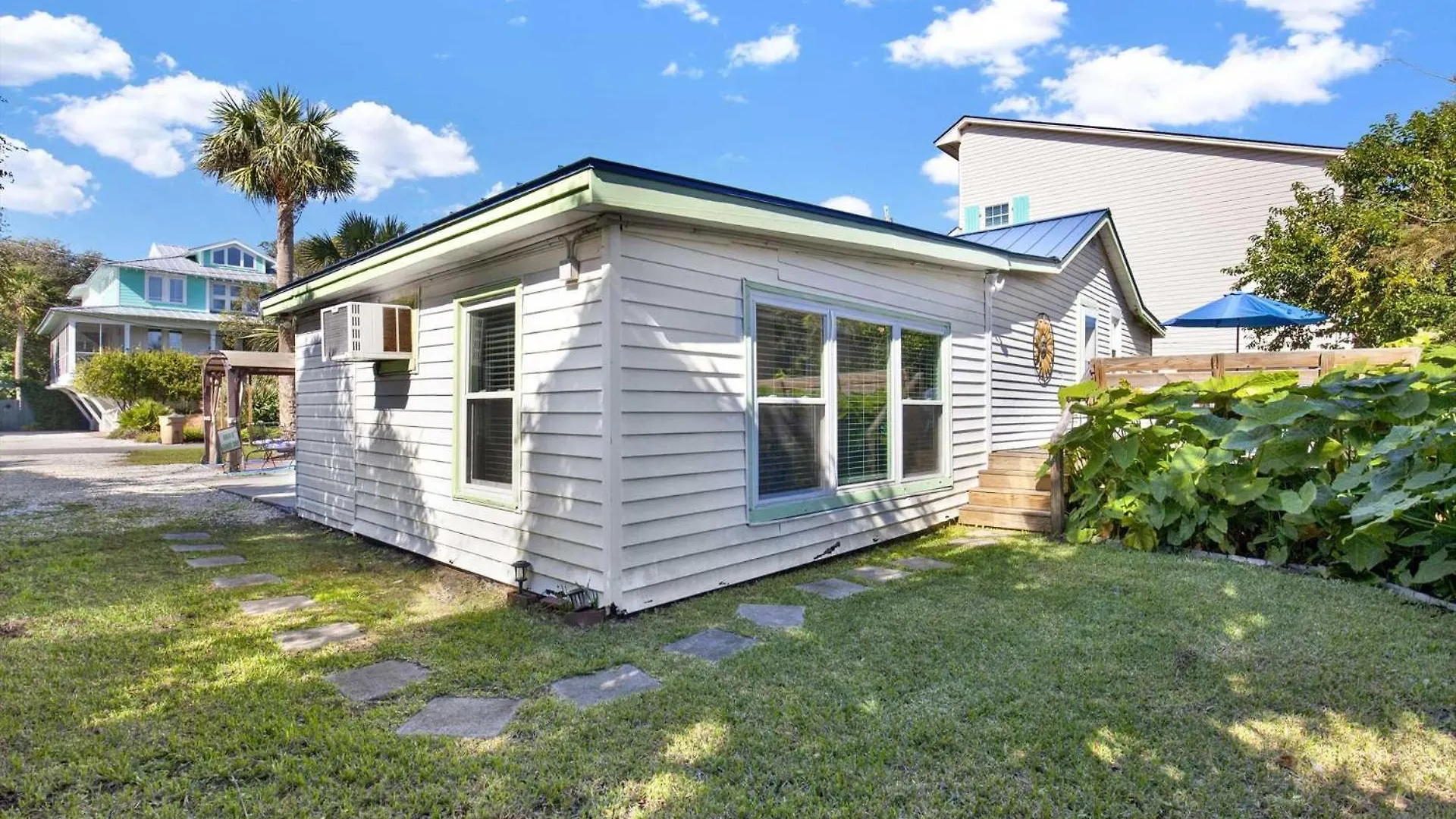 Suncatcher 1508-2nd Avenue B Holiday home *