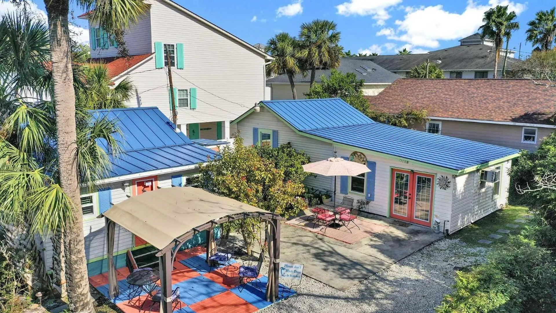 Suncatcher 1508-2nd Avenue B Tybee Island