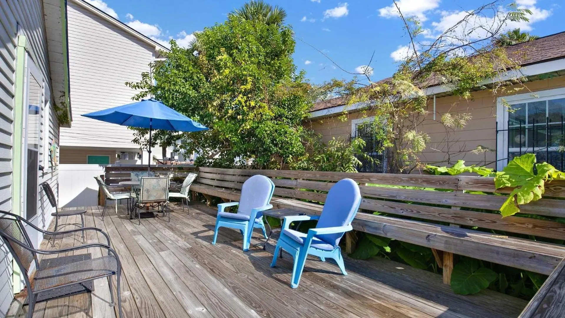 Suncatcher 1508-2nd Avenue B