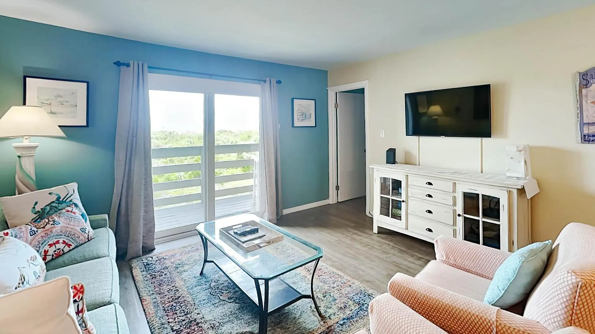 Apartment Lighthouse Point 14b