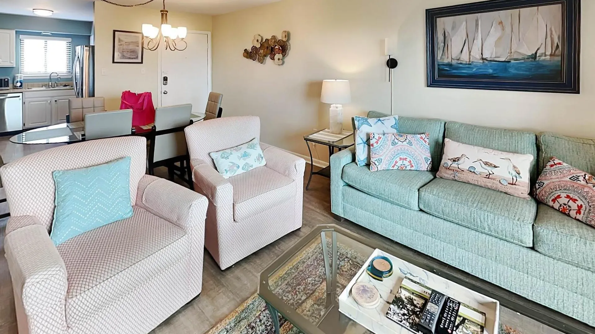 Lighthouse Point 14b Apartment *