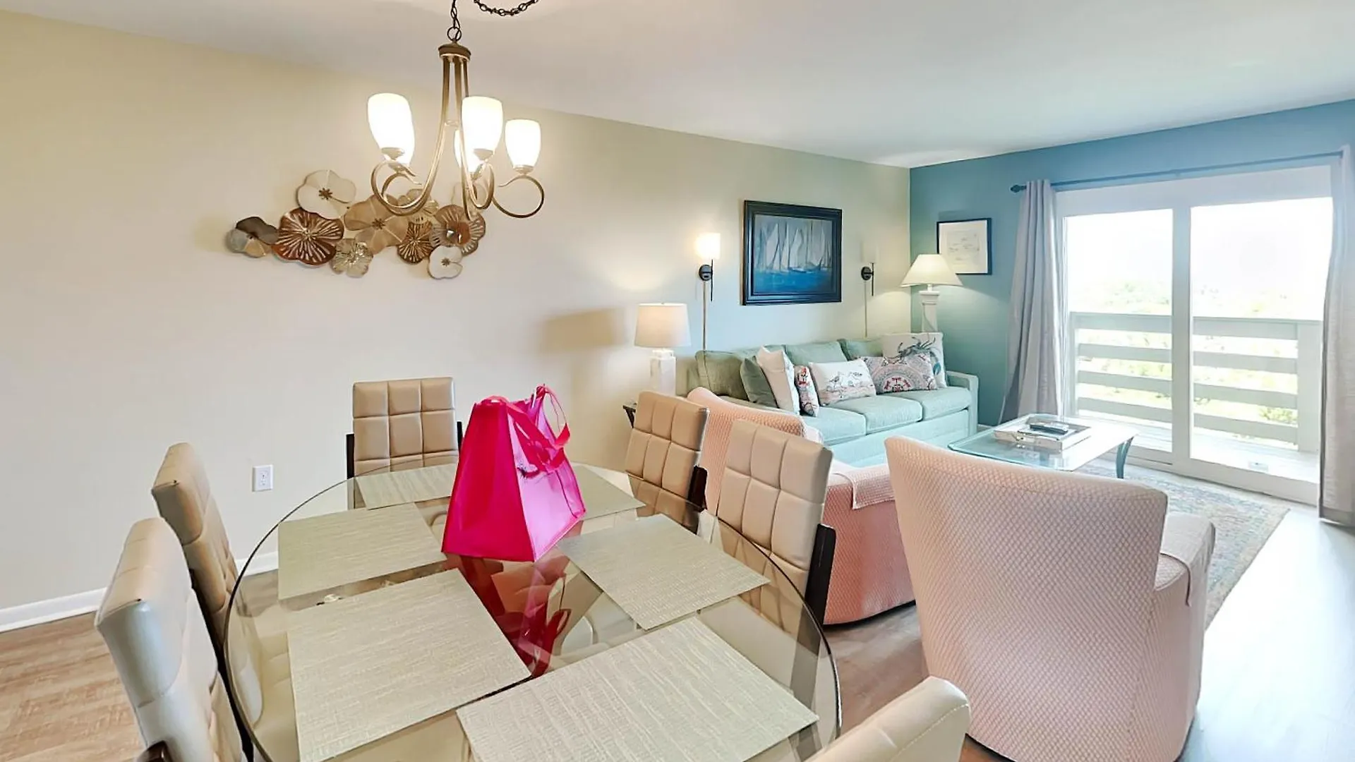 Apartment Lighthouse Point 14b *