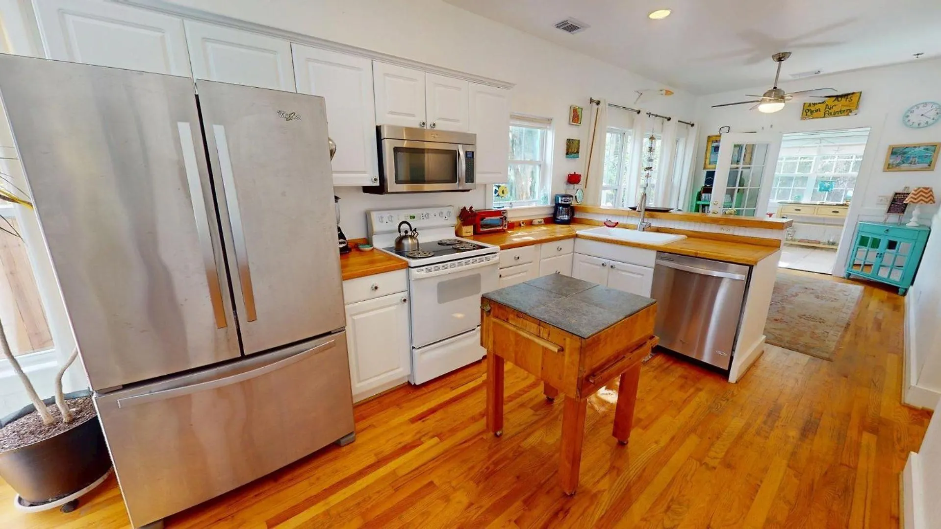 Art & Sol By Tybee Vacation Holiday home *