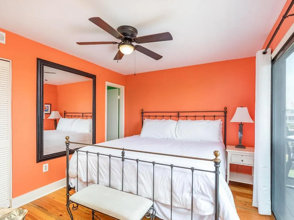 Lighthouse Point 13b - Sea The