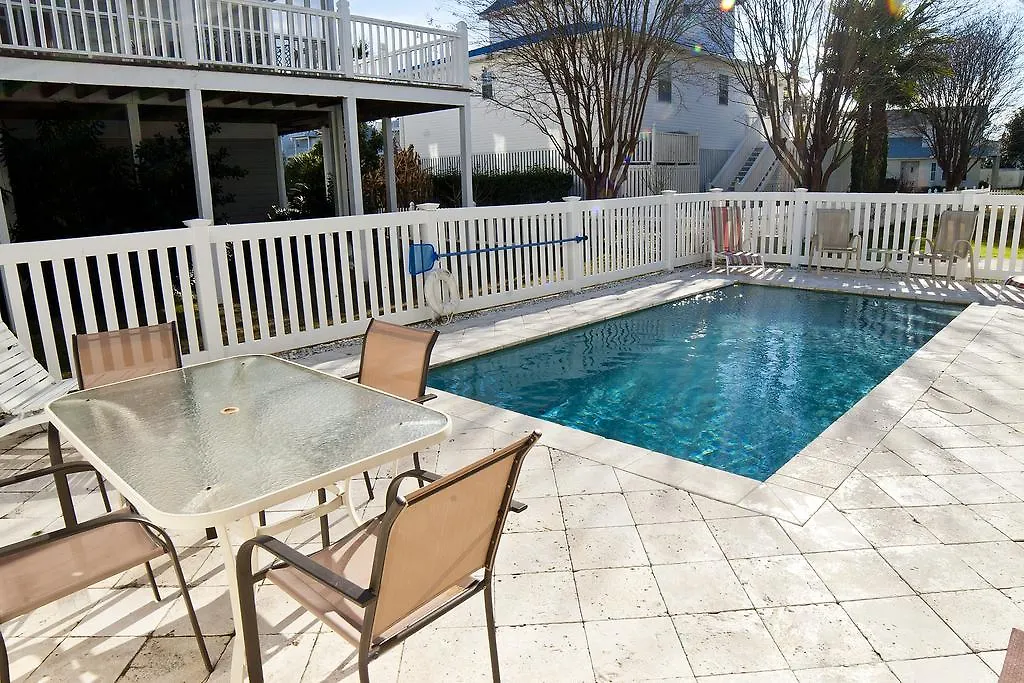 Officer's View At Captain's Row - Six Bedroom Holiday home Tybee Island