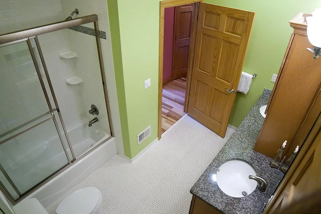 Holiday home Officer's View At Captain's Row - Six Bedroom