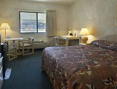Howard Johnson Savannah Ga
