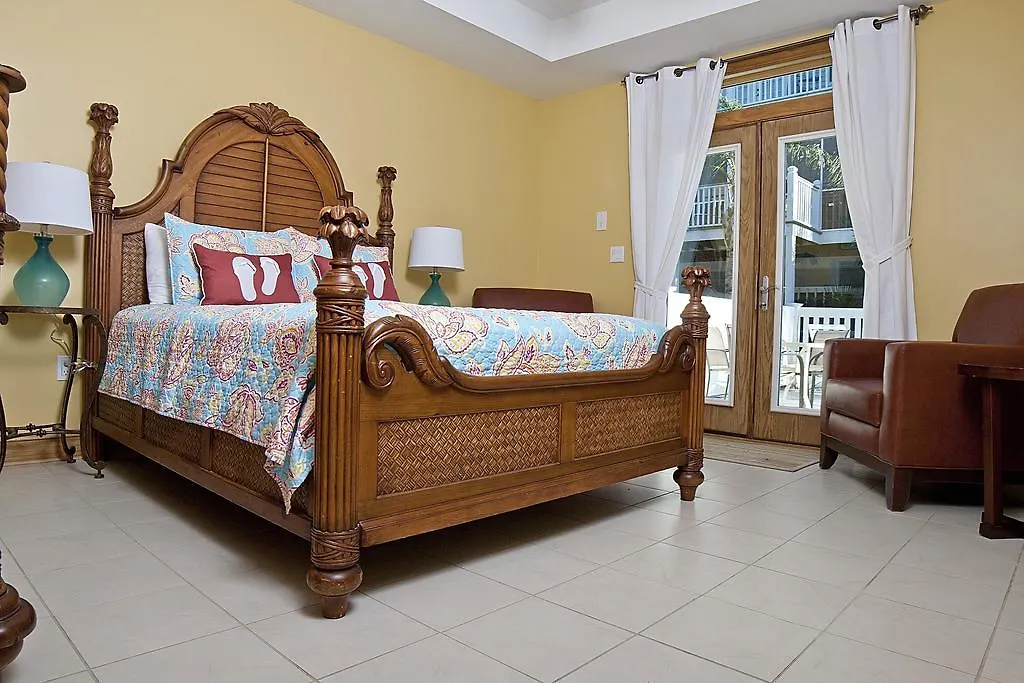 Officer's View At Captain's Row - Six Bedroom Holiday home