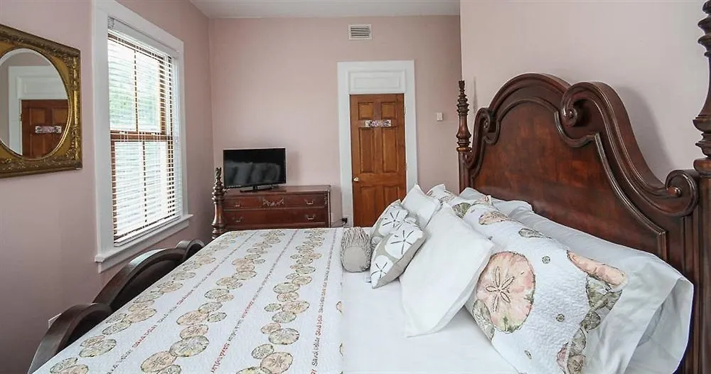 Surf Song Bed & Breakfast