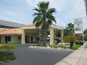 Motel Dunes & - 3*