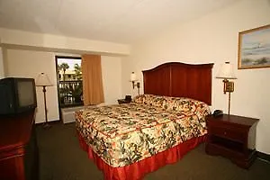 Dunes & -