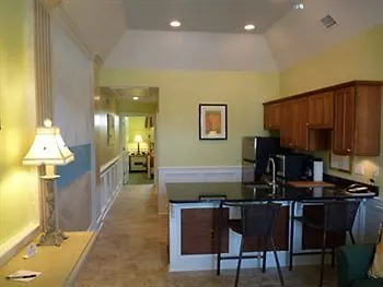 Desoto Gardens Hotel Tybee Island