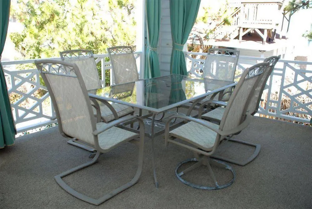Desoto Gardens Hotel Tybee Island