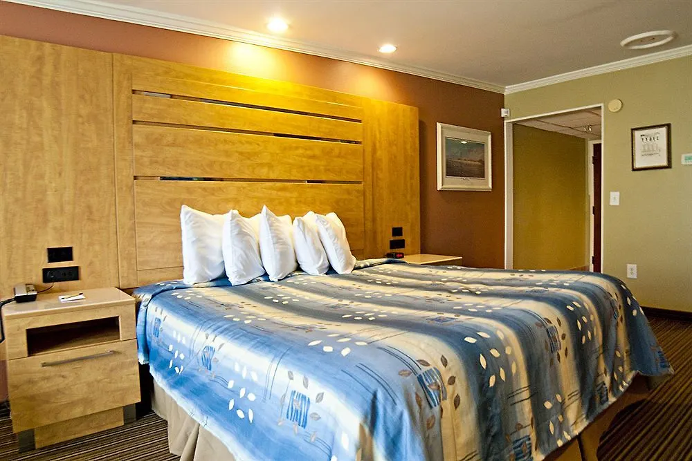 Hotel Desoto 4*