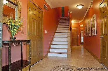 Officer's View At Captain's Row - Six Bedroom * Tybee Island