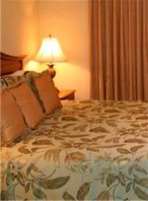 Ocean Song At Beachside Colony *