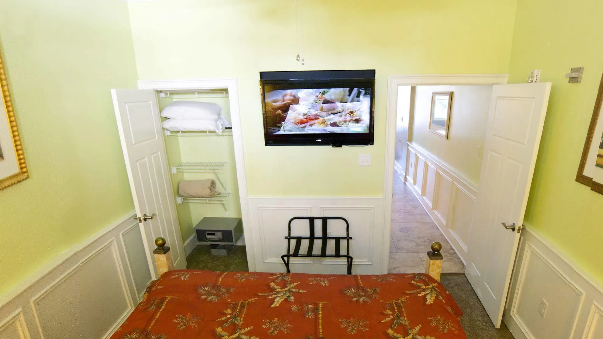 Desoto Vacations Hotel