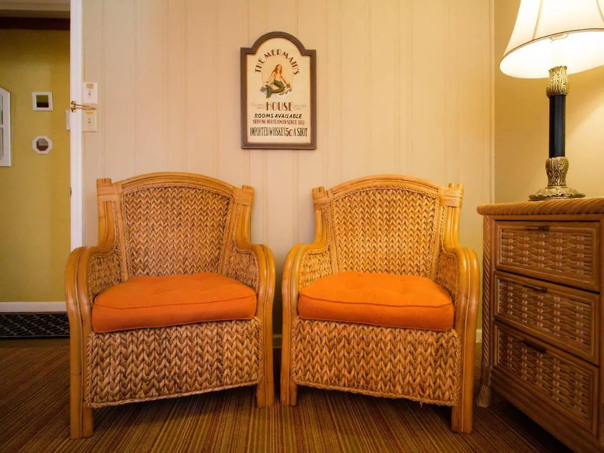 Bed & Breakfast Tybee Island Inn Bed & Breakfast 4*