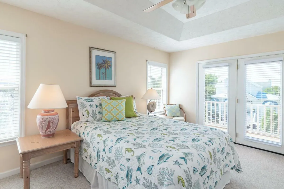 12 Seabreeze Lane