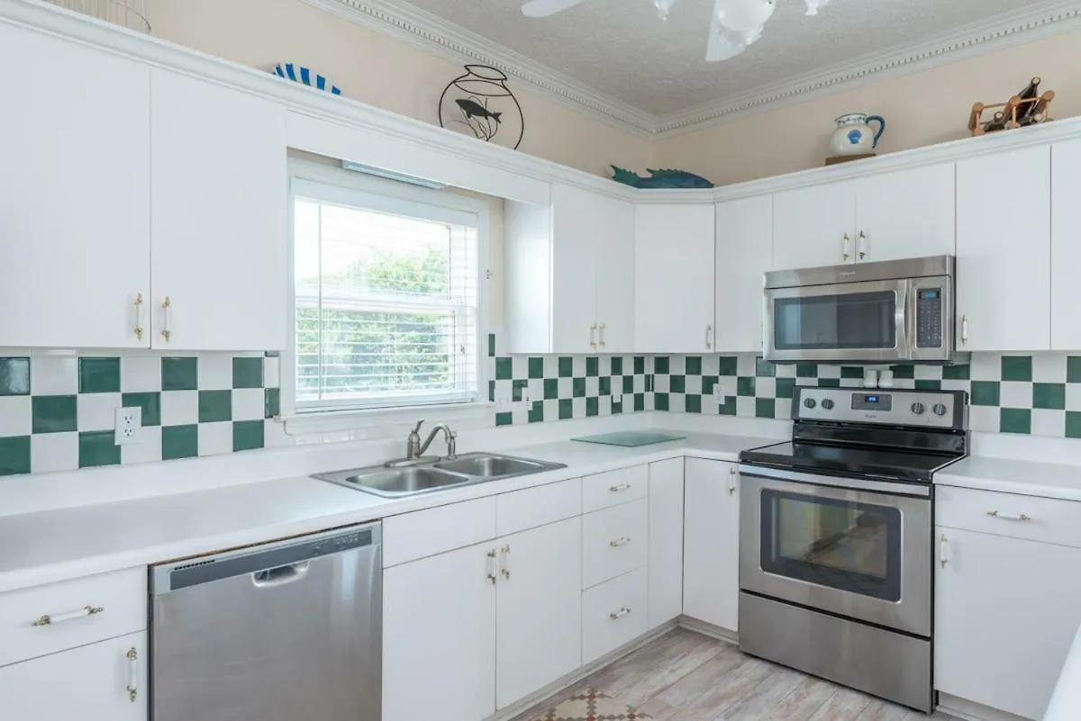 12 Seabreeze Lane Holiday home Tybee Island