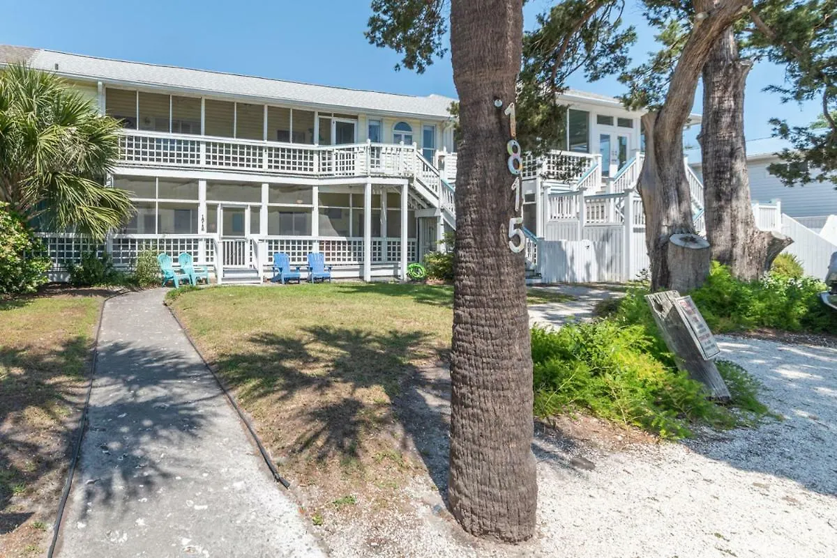 Somewhere In Tybee Upstairs And Downstairs Holiday home Tybee Island