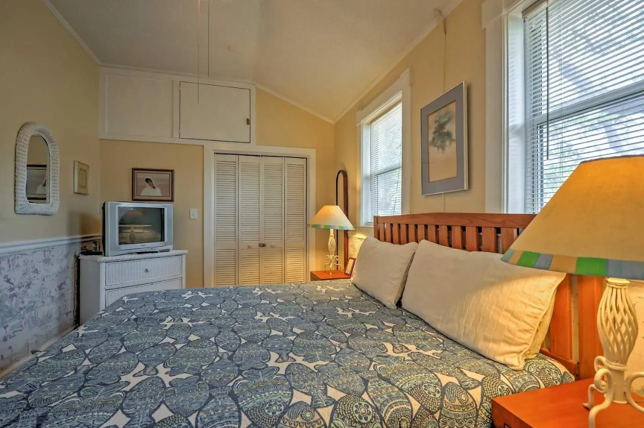 Holiday home Blue With Patio, Walk To Beach