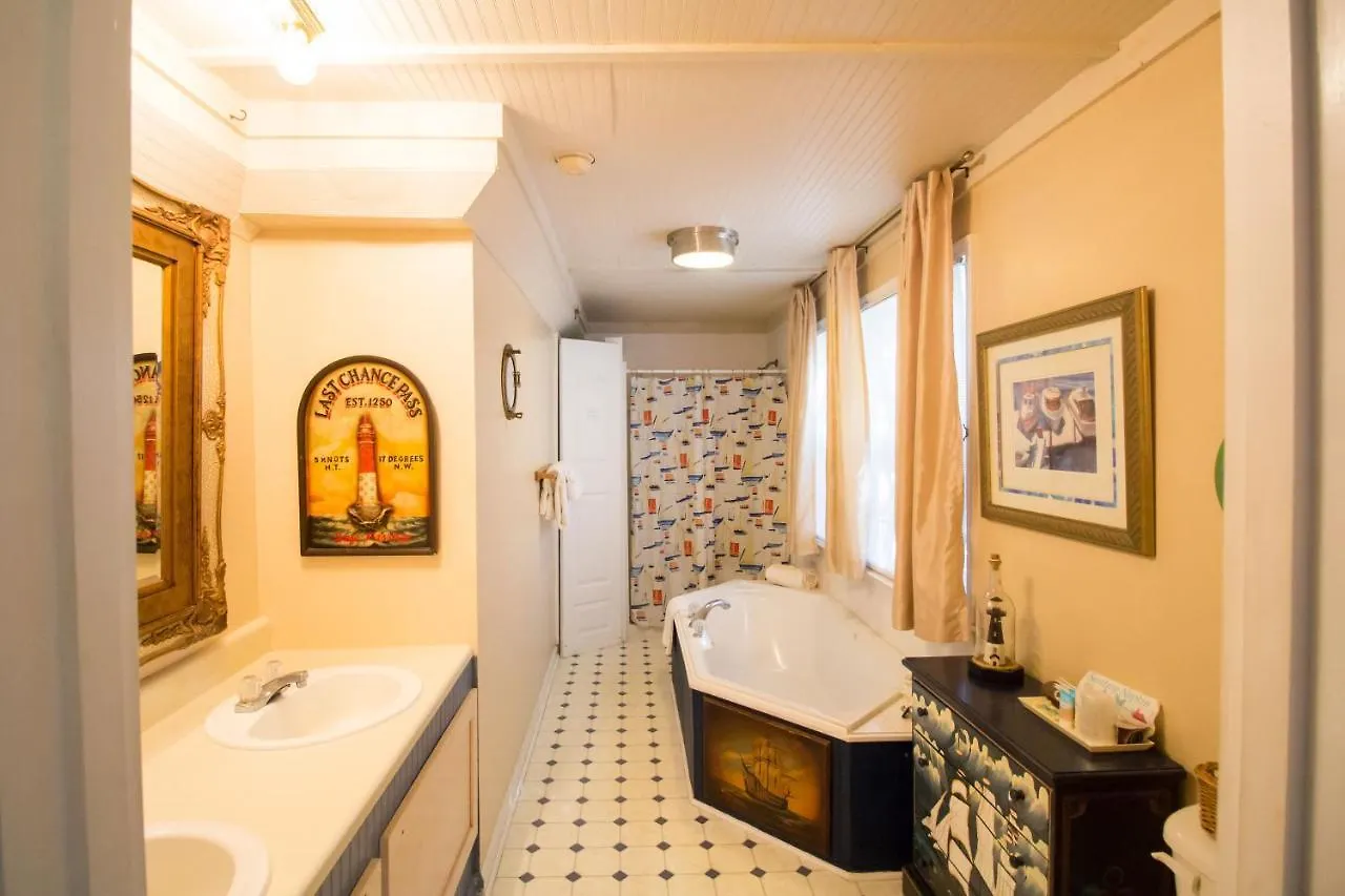 Bed & Breakfast Tybee Island Inn Bed & Breakfast Tybee Island