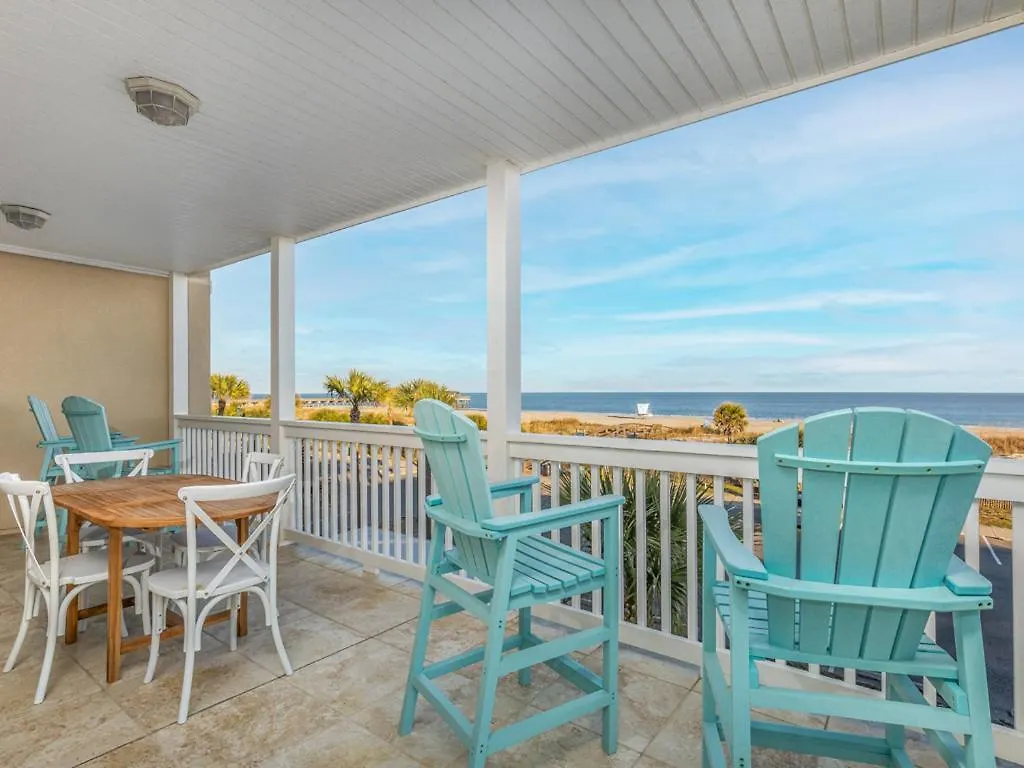 Apartment Dolphin Watch 6 *