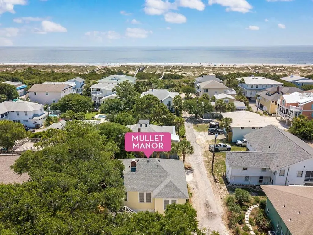 Mullet Manor *