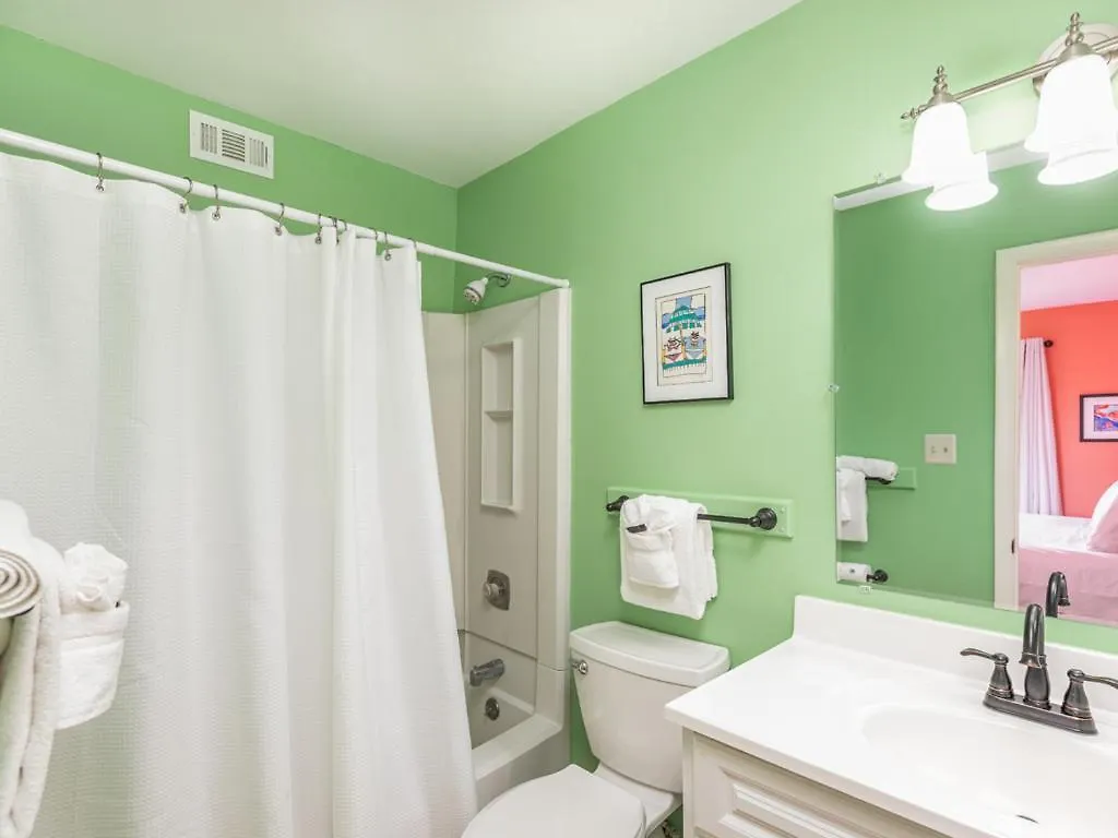Lighthouse Point 13b - Sea The Apartment Tybee Island