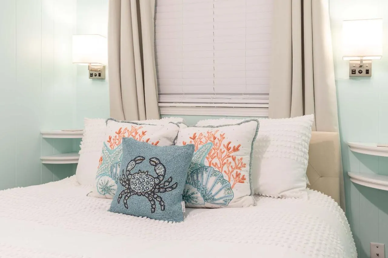 Racquet A313 Apartment Tybee Island