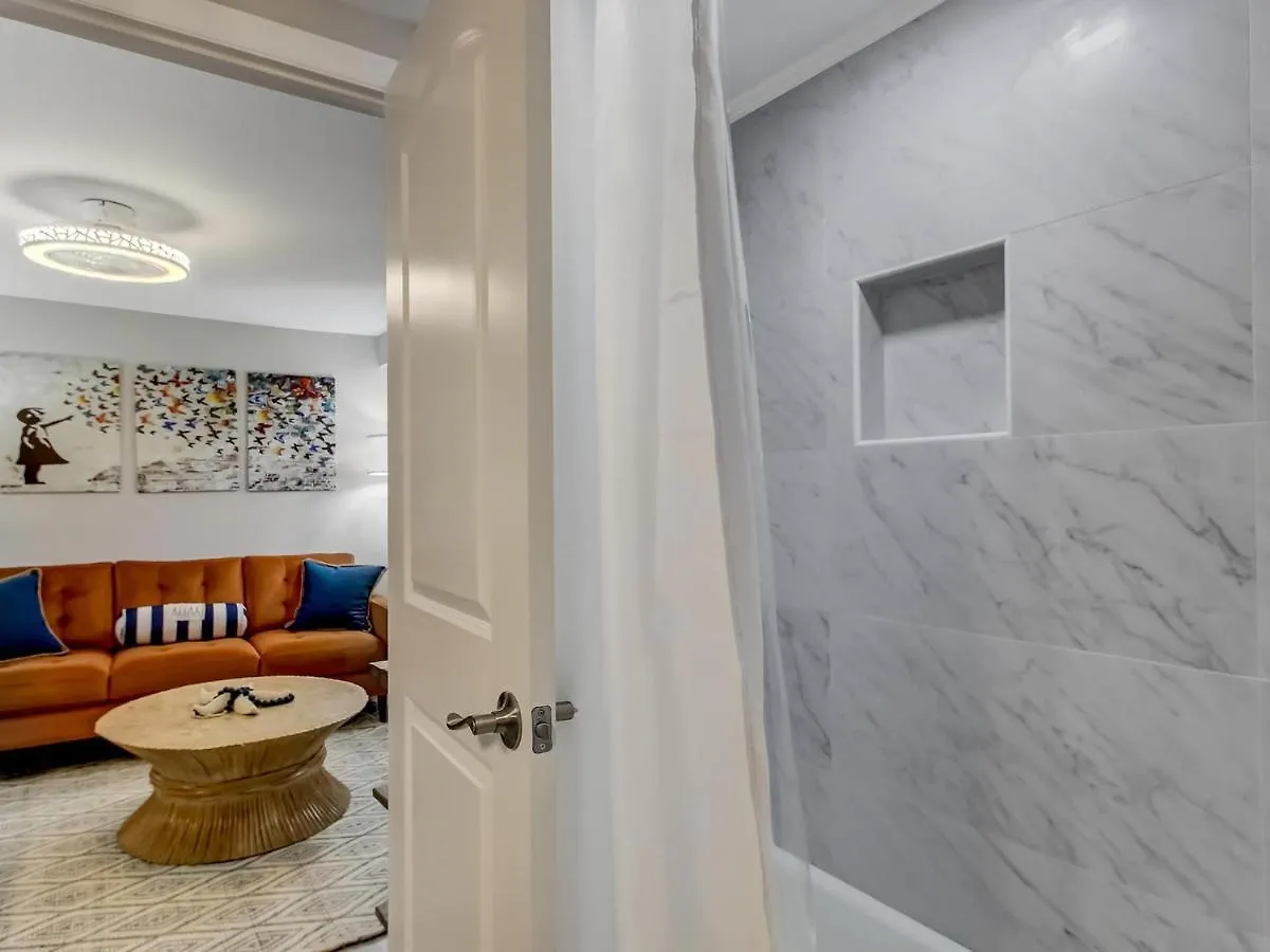 Beachside Collection - 5 Bedroom Vakantiehuis *