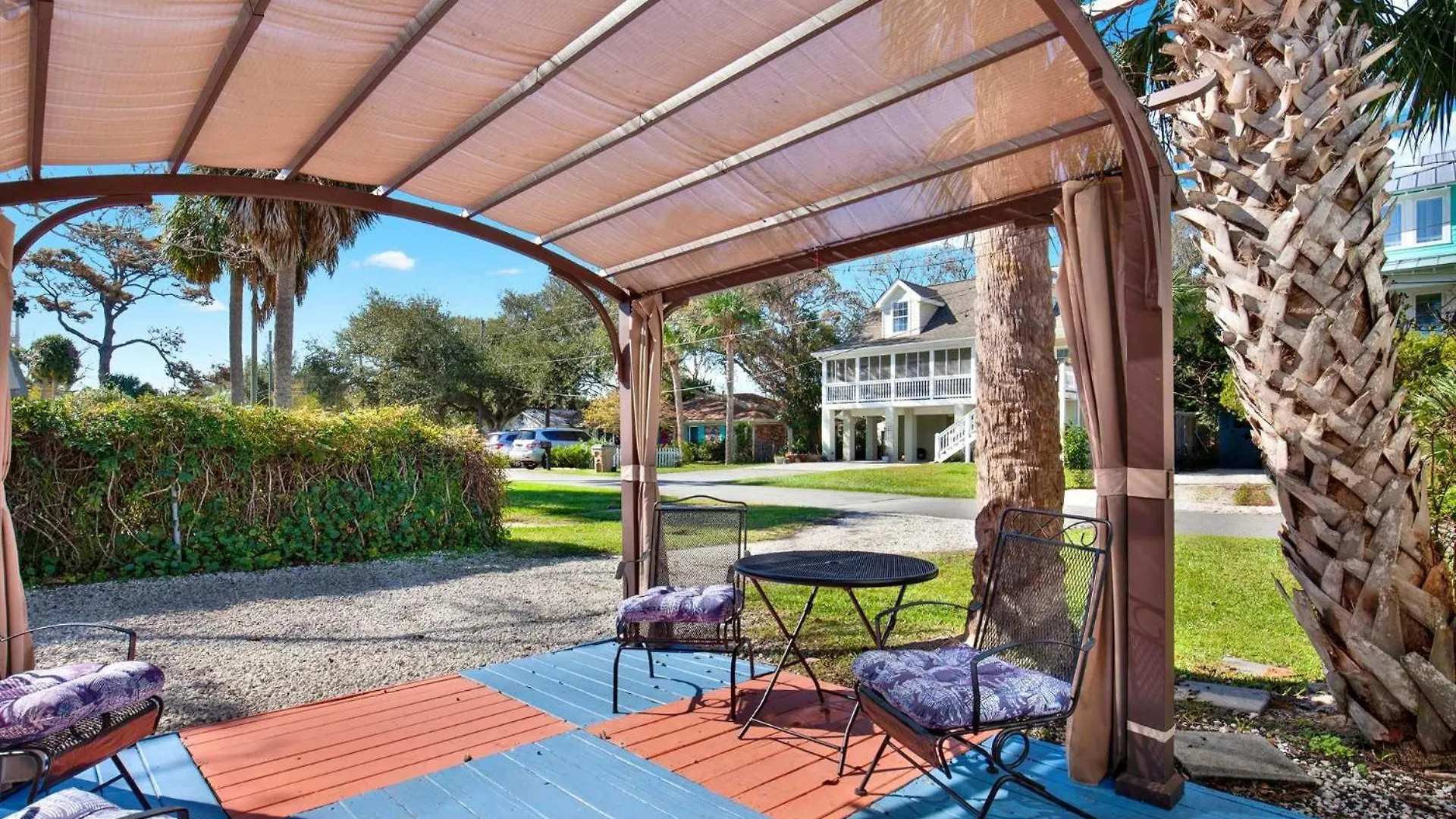 Suncatcher 1508-2nd Avenue A Holiday home *