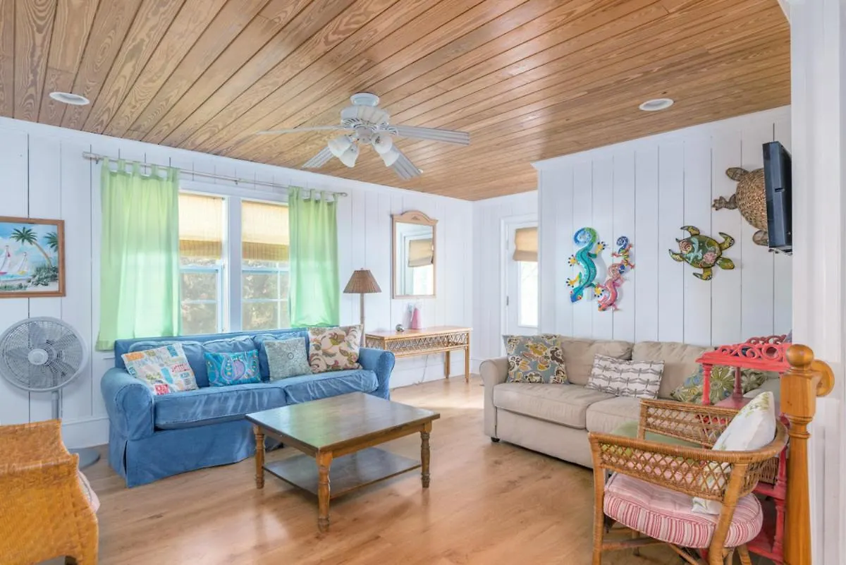 Happy House * Tybee Island