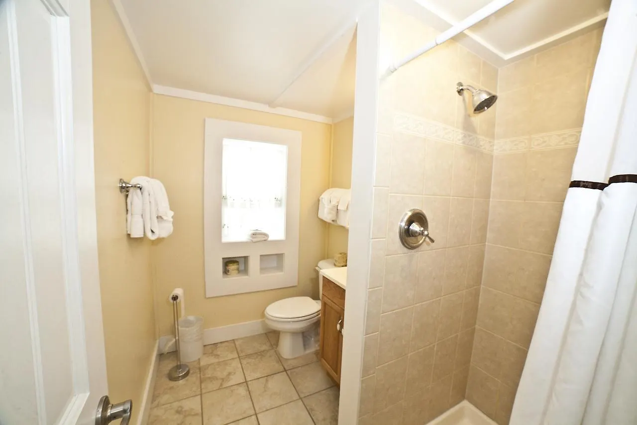 Georgianne Inn&suites 3*