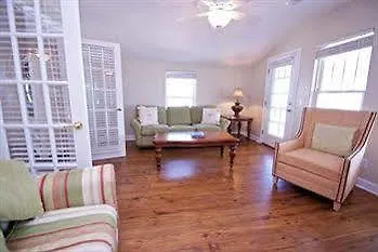 Desoto Terraces