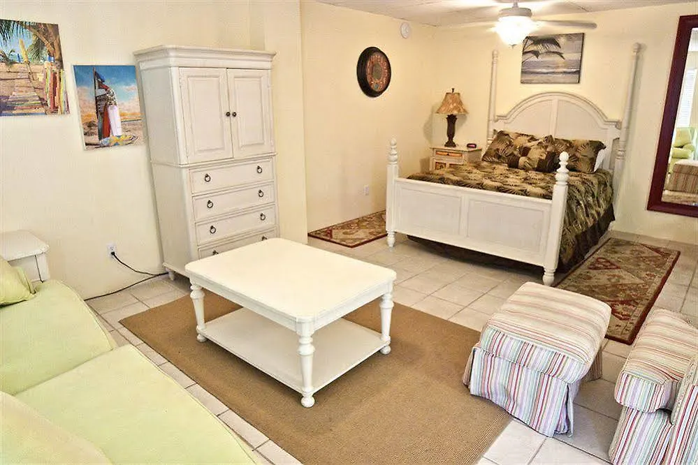 Desoto Terraces *