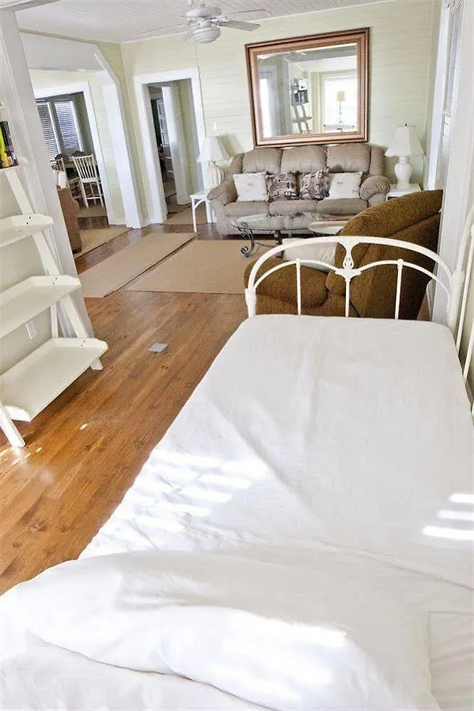 Desoto Terraces Apartment Tybee Island