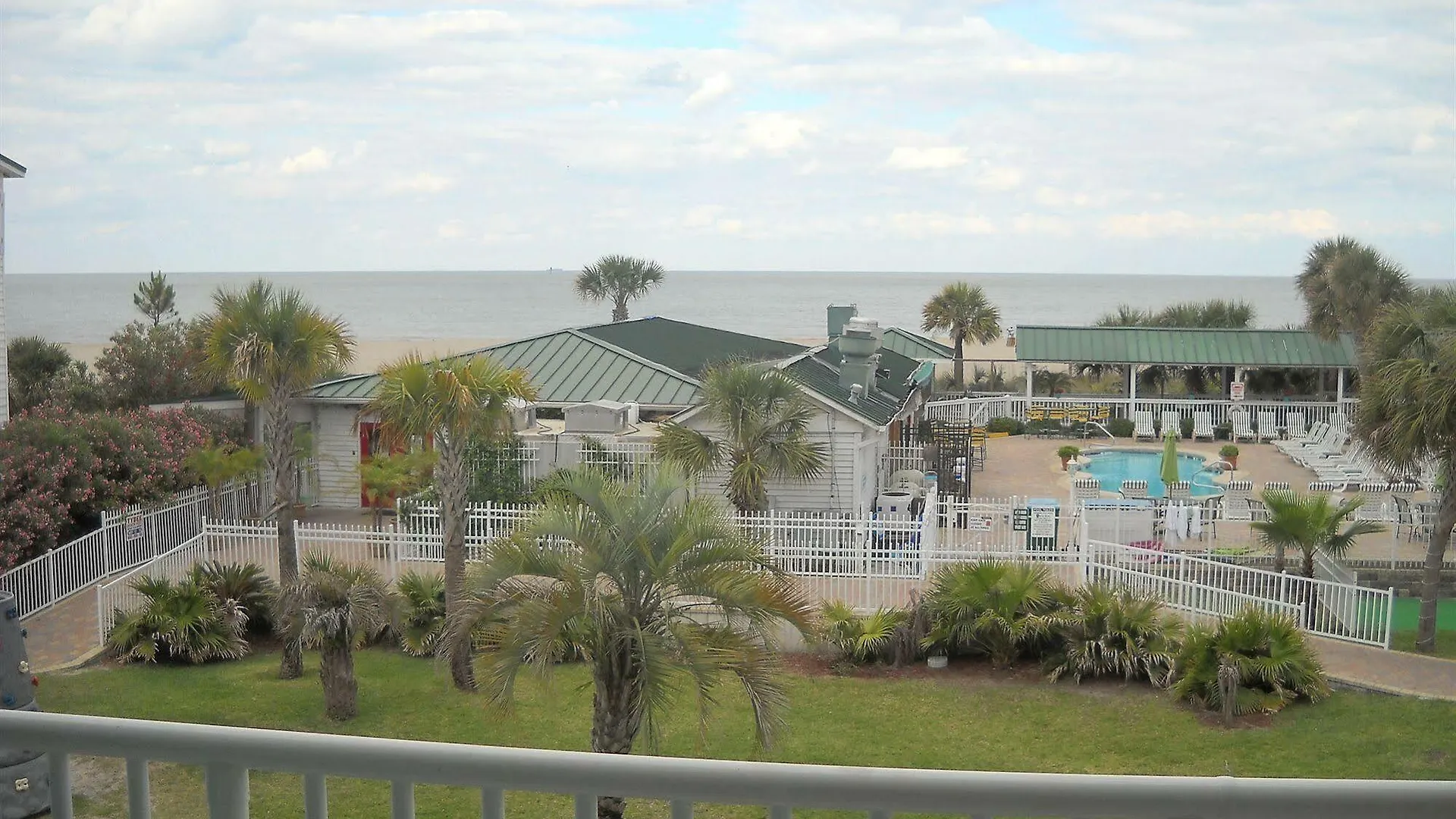 The Gardens At Beachside Colony Tybee Island
